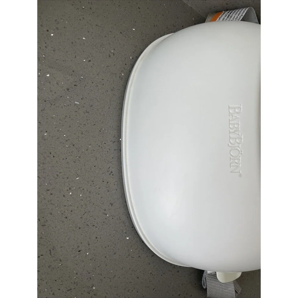 BabyBjörn Booster Seat 069021US White For Toddlers Using Existing Dining Chair - Picture 7 of 16